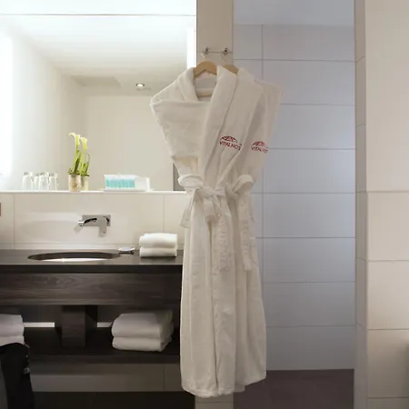 Vital Rhein Main Therme Wellness & هوفهايم آم تاونوس